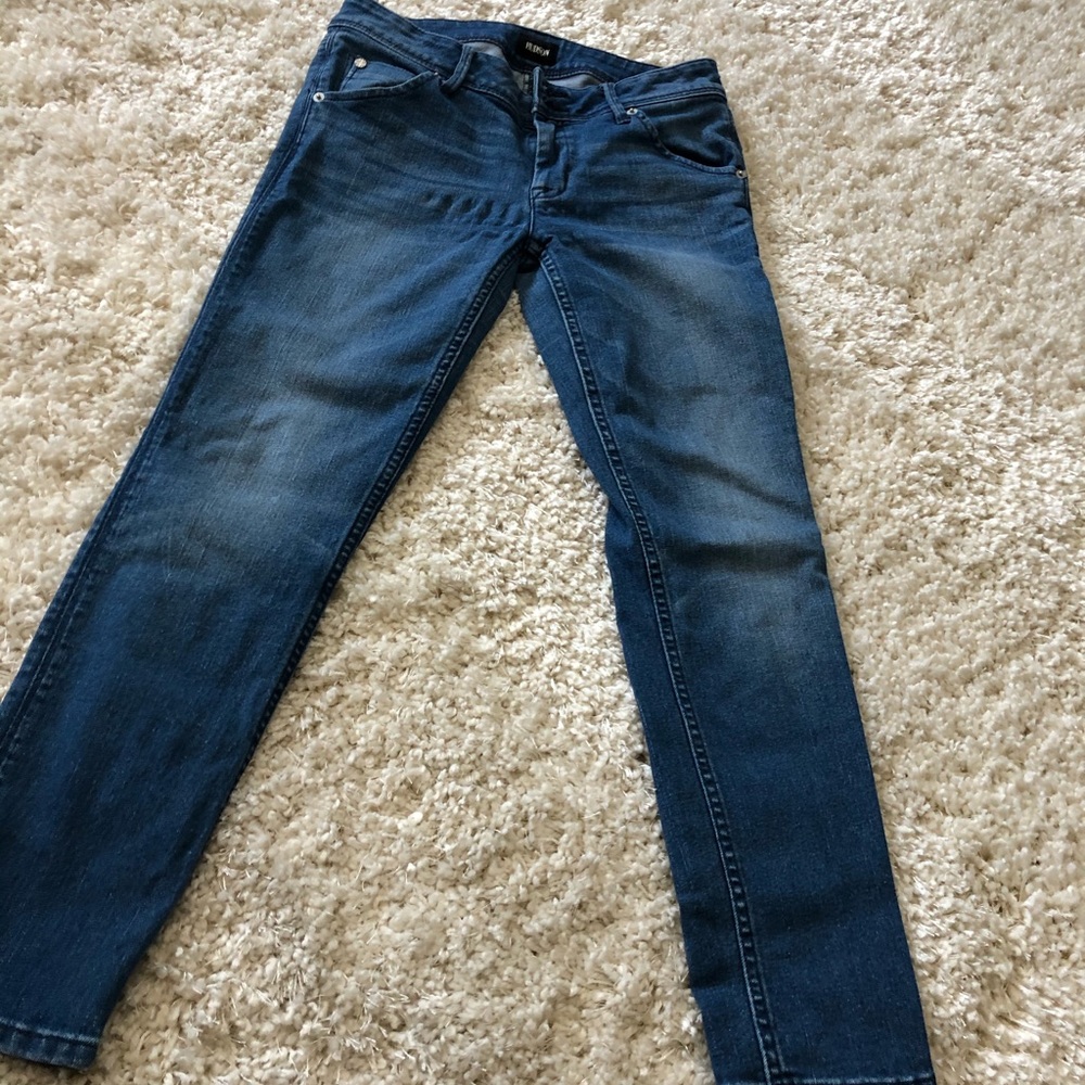 Hudson denim jeans. Size 27. Good conditions.